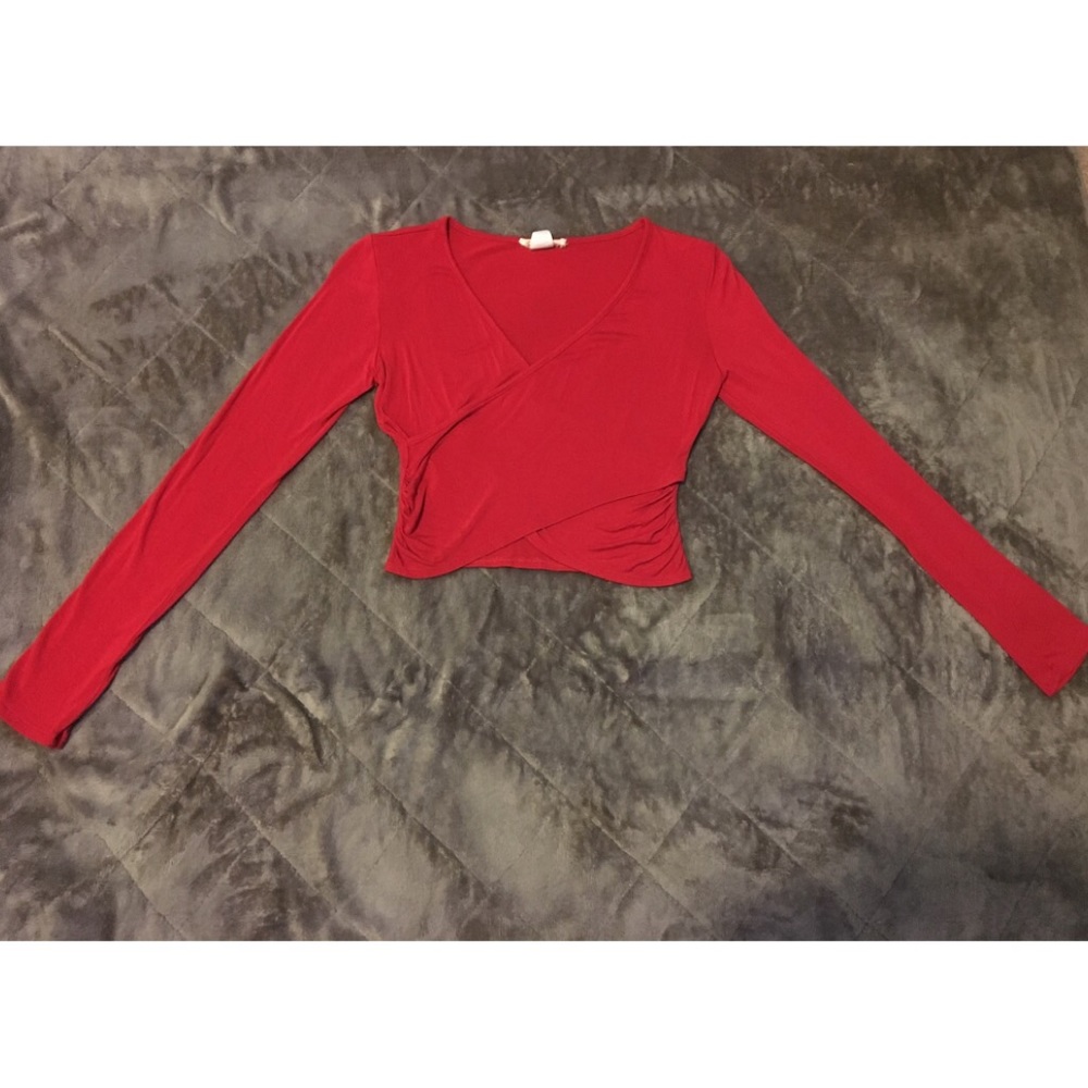 Poetry red long sleeved crop top!